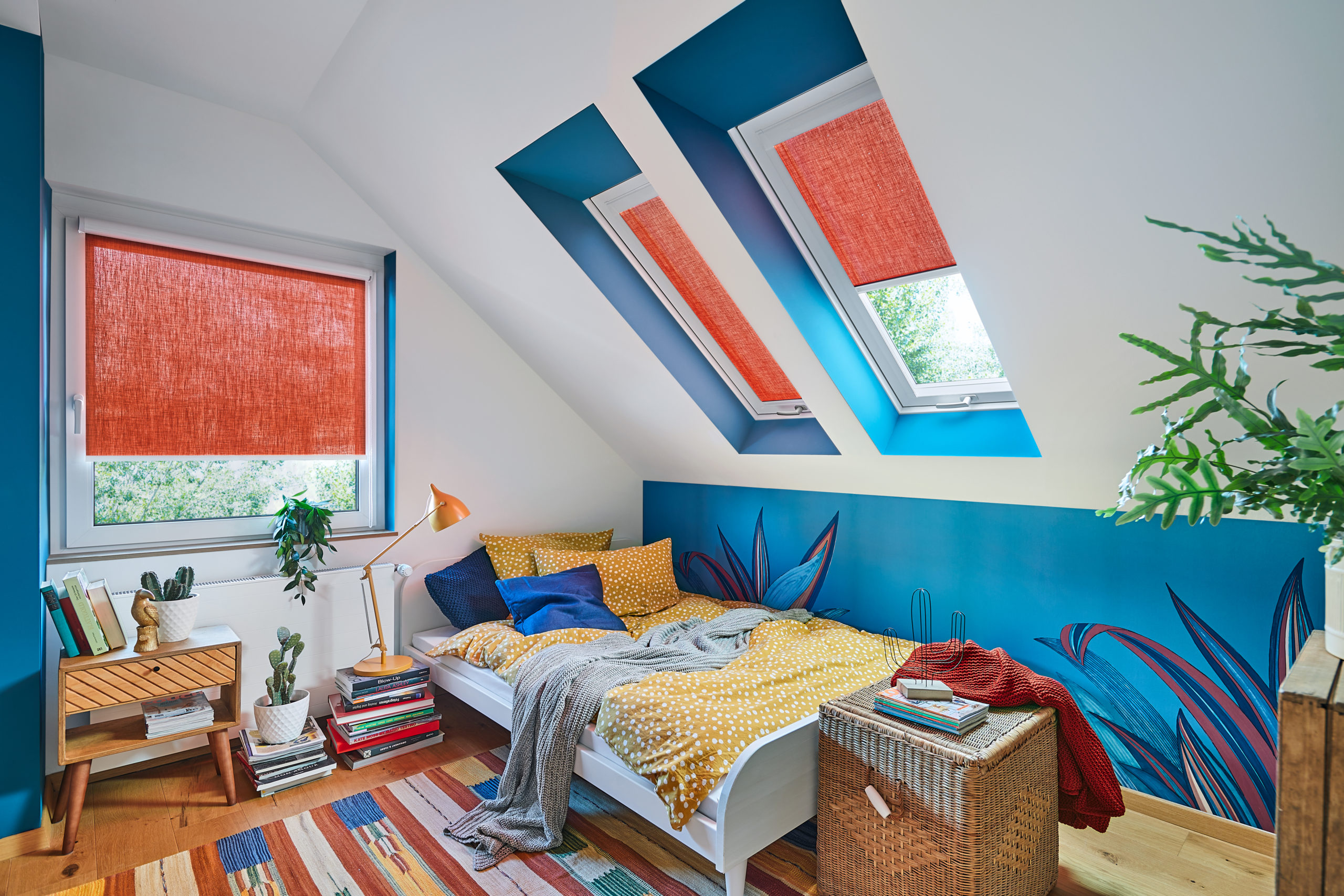 Raumbild Rollo Kombi rot